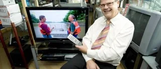 Efter 50 år med tv-rutan - nu stänger Elfroos butiken