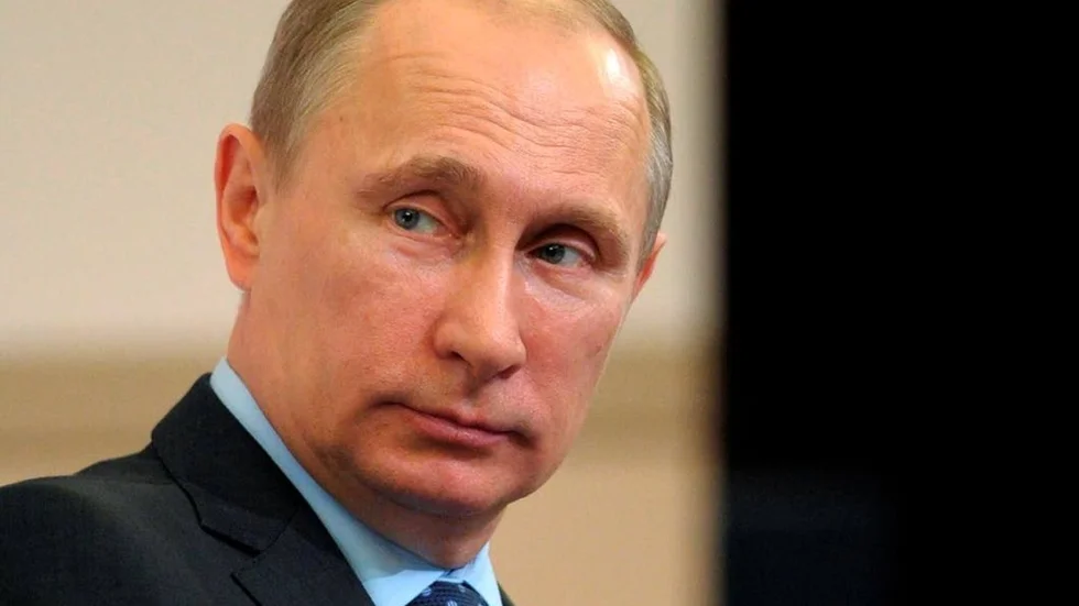Vladimir Putin är mest intresserad av sin egen makt. I denna ingår inte att byta kurs när han  en gång gjort sitt vägval. Därför lär oron i Ukraina fortsätta och i sämsta fall fördjupas.