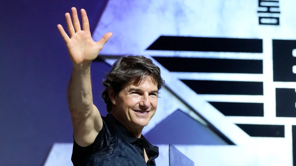 Tom Cruise kommer ta sig an rymden som scen när han i ett kommande projekt ska filma på den internationella rymdstationen, ISS.