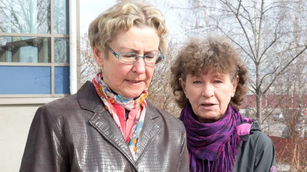 Helén Lindbäck och Birgitta Nordgren är två av hjärnorna bakom jätte-knytisen.