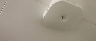 Brandbil når bara åttonde våningen