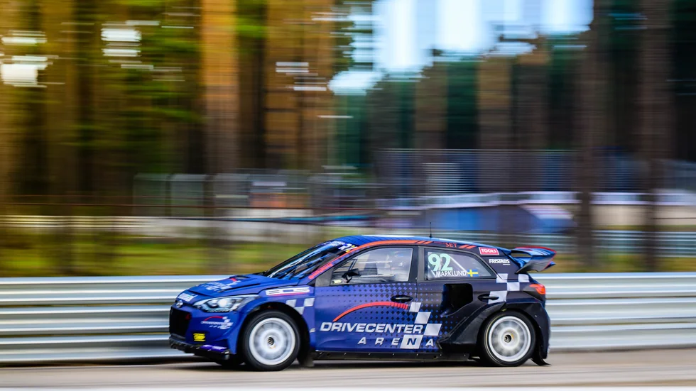Anton Marklund körde snabbt i Lettland. Han har häng på EM-segern nu.