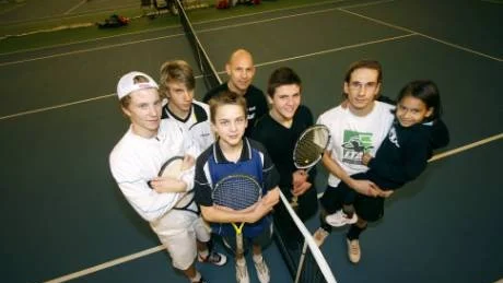 NTK:s herrar: David Lundqvist, Karl Karlsson, Oscar von Koch, Patrik Björk, Pierre Ahldrév och Igor Vlassiouk med sonen Alexander.Foto:Niclas Sandberg