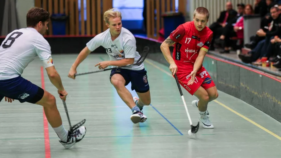 HOPP. Erik Nilsson, lagkapten i Wibax, hoppas på playoff. "Men det är långt borta", säger han.