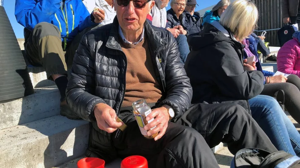 Nils Olov Nilsson, Piteå, hade gott om kaffe. PT fick en kopp.