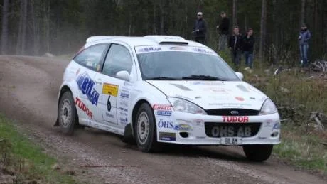 Jonas Wigren åker fort.