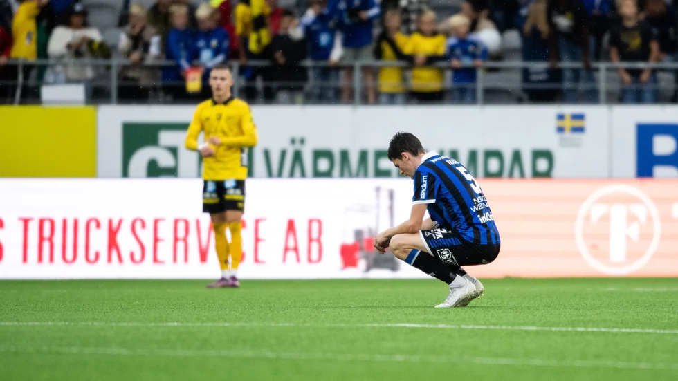 Jamie Roche deppar efter matchen mot Elfsborg. 