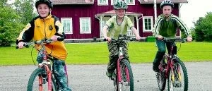 Kämpar för skolan i Björke