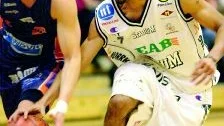 George Gervin och Norrköping Dolphins har påbörjat samtal om en eventuell förlängning nästa år. "Jag trivs här och kan mycket väl tänka mig en fortsättning" säger amerikanen. 
FOTO: NICLAS SANDBERG