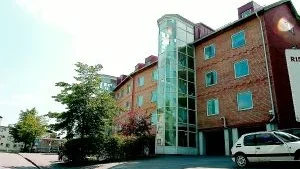 Limhamnshus vill ha fler hyresgäster. Företaget äger cirka 200 lägenheter i Finspång, bland annat på Risings väg.
