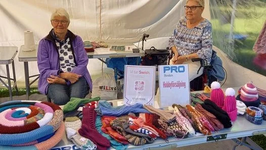 Glada miner i tältet, och ett par nya medlemmar skördades på marknaden. 