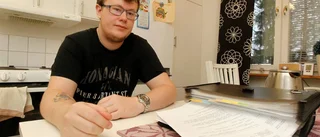Plåtslagaren nekas livränta efter fallet