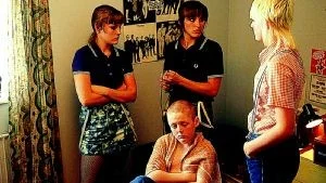 12-årige Shaun (Thomas Turgoose) invigs i gänget i "This is England".  Foto: Nonstop Entertainment