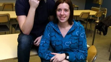 Att bli tydligare med inom vilka yrken man kan jobba efter studenten, kan vara ett sätt att locka fler kvinnliga studenter till tekniska ämnen, tror Hanna Löfing och Madelene Allvin på Medieteknikutbildningen på Campus Norrköping.Foto: Anita Kjellberg