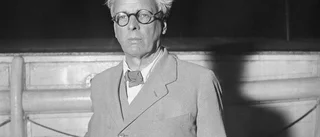 100 år senare faller världen samman igen