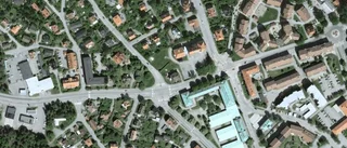 Jättevilla i Strängnäs har fått ny ägare - priset: 4 901 000 kronor