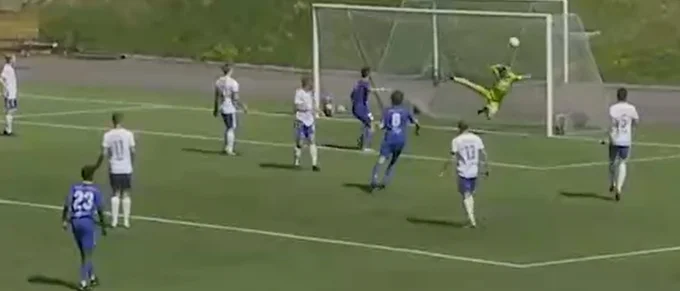 Spektakulärt mål för Värmbol i matchen mot Strömtorp