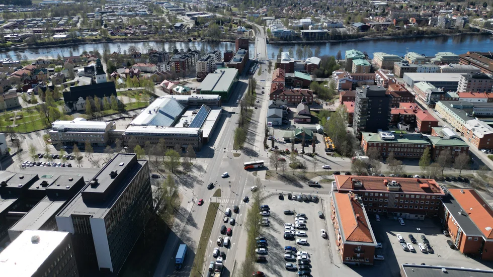 När E4 flyttar kommer vägen att byta namn till Viktoriagatan och få ett nytt utseende enligt Lars Hedqvist, planeringschef vid Skellefteå kommun.