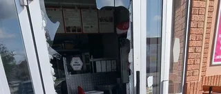 Inbrott på pizzeria i Mariefred – stal läsk, pengar och nycklar 
