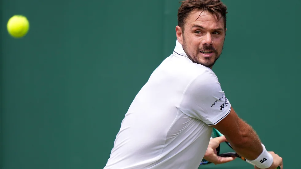 Schweizaren Stan Wawrinka är vidare till den tredje rundan av Wimbledon.