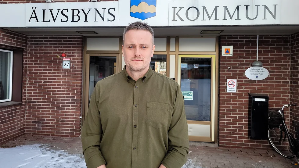 "Det är mycket positivt att Sverige nu kommer med i Nato. Testverksamheten i Vidsel kommer att vara viktig i Nato.Jag räknar med mer verksamhet där, och tror på en inflyttning till kommunen", säger  Älvsbyns kommunalråd, Johan Dahlqvist, (M) 
. 