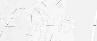 Kedjehus på 128 kvadratmeter från 1977 sålt i Vattholma - priset: 2 635 000 kronor