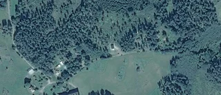 78-åring ny ägare till fastigheten på Bjursätter Malmsätter 3 i Malmköping - 1 800 000 kronor blev priset