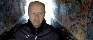Han kan ta över Piteås damlag