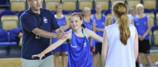 Basketlägret där glädjen är i fokus