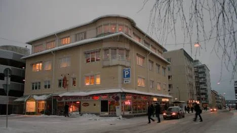 Det kostade fastighetsbolaget Norrporten 3 380 kronor per kbadratmeter att friköpa tomten i korsningen Skeppbrogatan-Timmermansgatan.