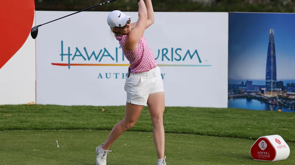 Frida Kinhult under första rundan på Hawaii.