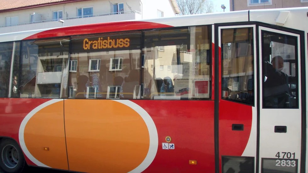 Gratisbussen närmar sig sista hållplatsen. FOTO: Torbjörn Gustavsson