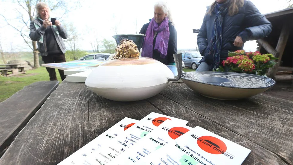 Kulturarbetare. – Vi vill hålla en hög profil med att enbart ha yrkesverksamma konstnärer som utställare, säger Gebbe Björkman.