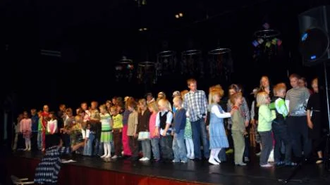 Alla skolans 70 barn har varit involverade i arbetet med musikalen.FOTO: Lotta Nilsson