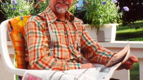 Roger Lindberg hittades ihjälslagen i sin egen ladugård, han blev 59 år.