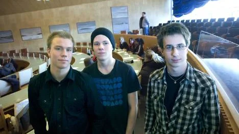 Erik Brännström, Martin Broström och Tobias Tonvall gick alla upp i talarstolen på miljöfullmäktige i sessionssalen i Luleå stadhus.