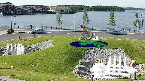 Så här var tanken att Musikens häst skulle placeras, mitt i Kulturhusrondellen.