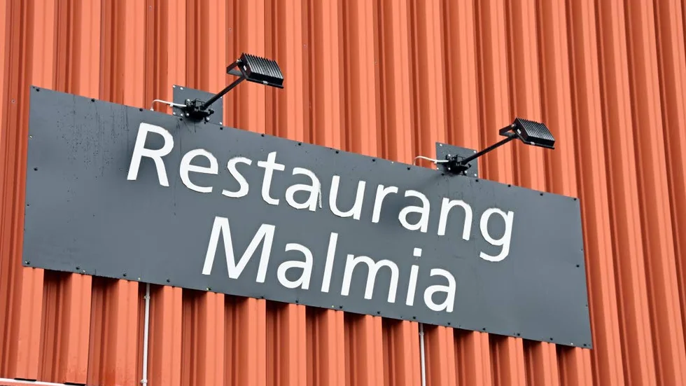 Tuffa tider. Restaurang Malmia har hälften så många kunder idag som för ett år sedan.