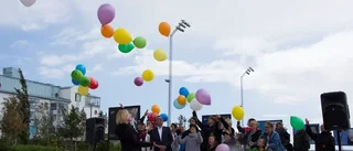 Ballonger invigde Södra Strand