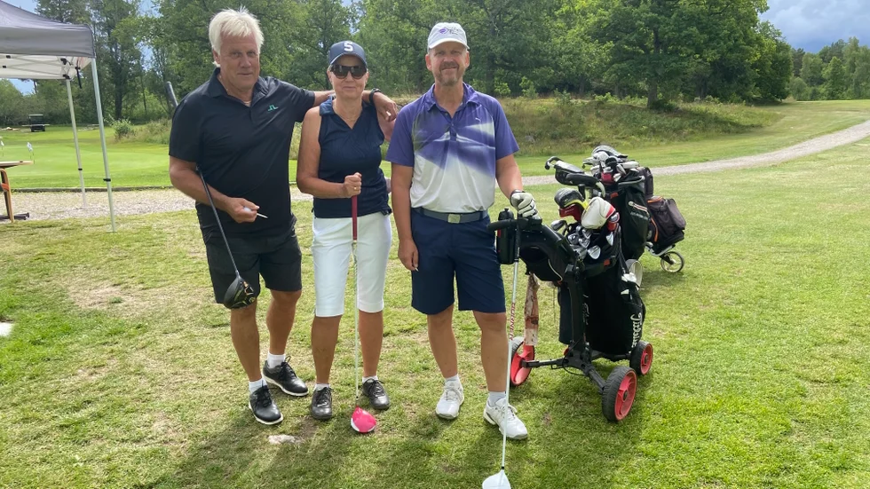 Tre RM-golfare i form av Gunnar Söderberg, Elisabeth Flink och hemmaklubbens Kjell Ekvall.