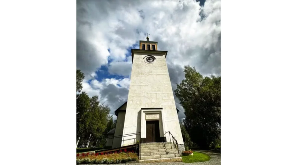 Kyrkan i Dorotea öppnade för dem som ville komma i lördags. Arkivbild.