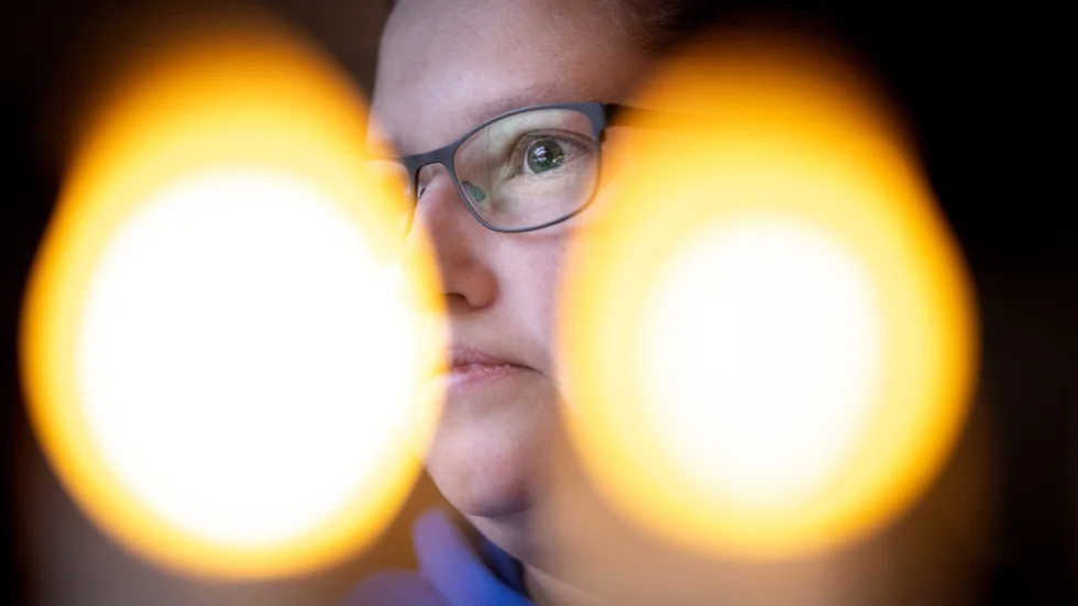 "Det är dags för uppror bland Piteåborna, så här kan vi inte behandla folk!" skriver Monica Isaksson angående situationen för dövblinda Evelina Lindberg.