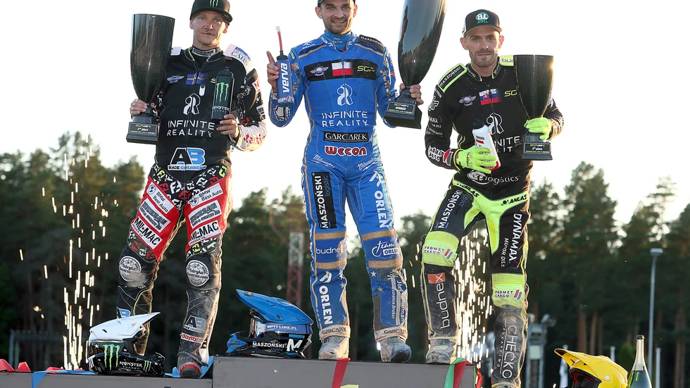 Prispallen i Rigas GP-tävling, från vänster: Fredrik Lindgren, Bartosz Zmarszlik och Martin Vaculik.