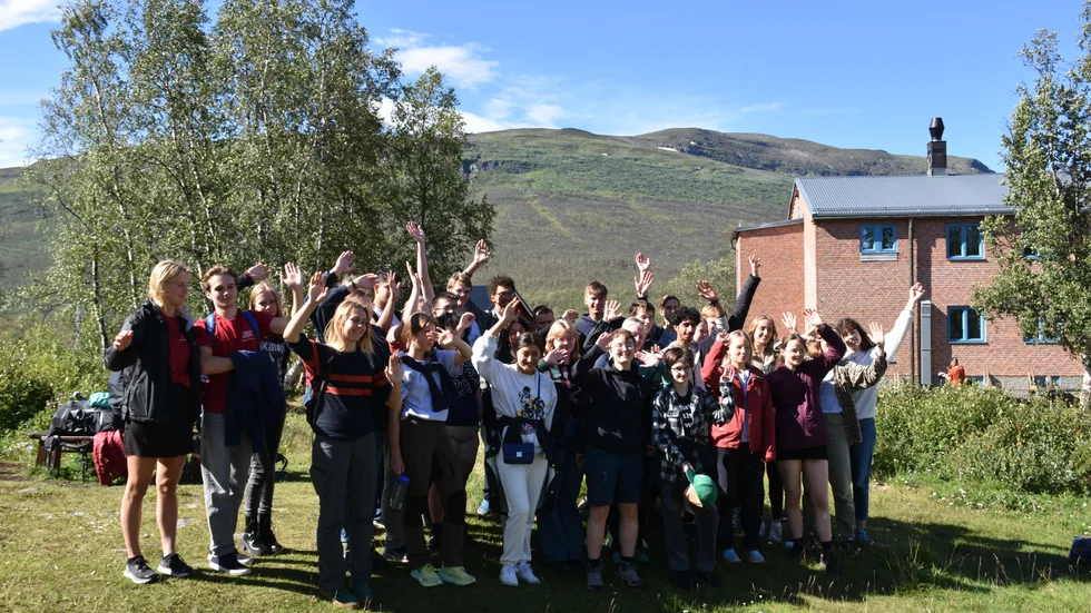 Sveriges unga akademi samlade 33 ungdomar från hela landet för tre dagars sommarskola i Abisko.
