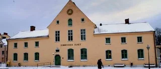 Huset står tomt trots att intressenter finns
