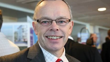 Åke Svensson (S).