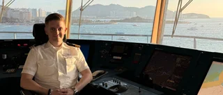 Marcus från Katrineholm styr kryssningsfartyg i Asien