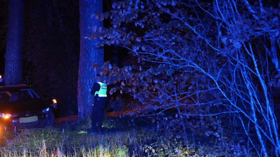 Olyckan inträffade i gränsområdet mellan Uppsala och Knivsta kommun på lördagskvällen.
