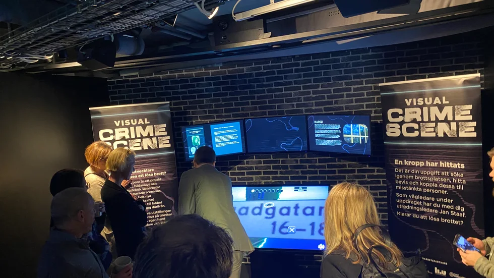 Många var intresserade när nya begivenheten på Visualiseringscenter C Visual Crime Scene invigdes.
