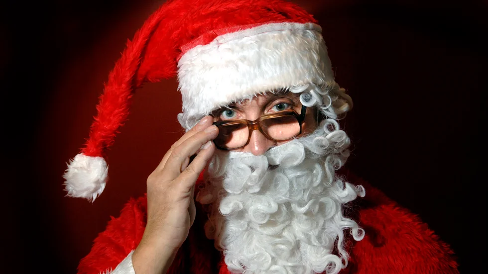 "När jag var liten fanns det en tomte jag trodde på lite för länge. Vimmerbytomten. Kvällen innan julafton varje år kom han. Han gick aldrig in utan bara förbi husen."